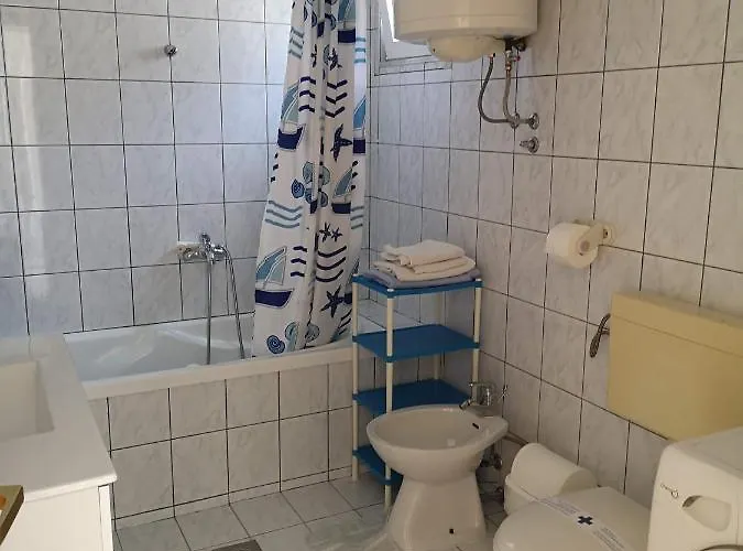 With Parking Space Lopar, Rab - 18896 Appartamento Lopar